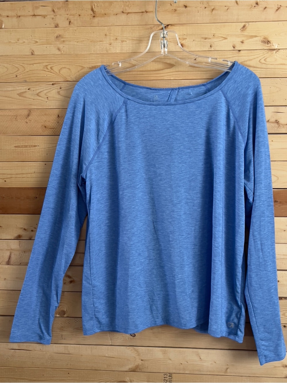 Gap Women’s Blue Breathe Long Sleeve Performance Open Back Stretch Top size L